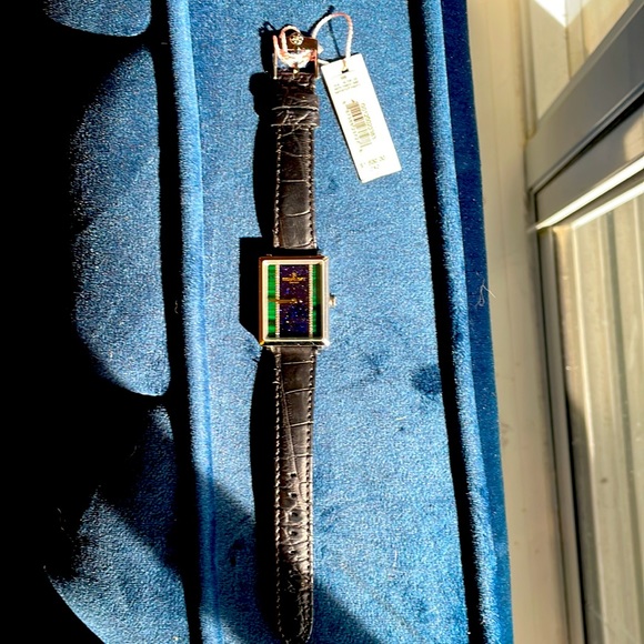 Brand new women watch - Picture 8 of 8